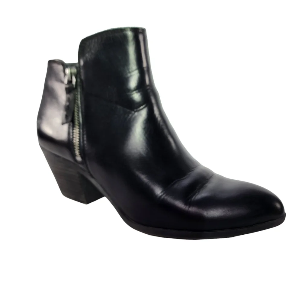 Frye Judith Booties, Black Leather, 8.5 - Picture 2 of 12